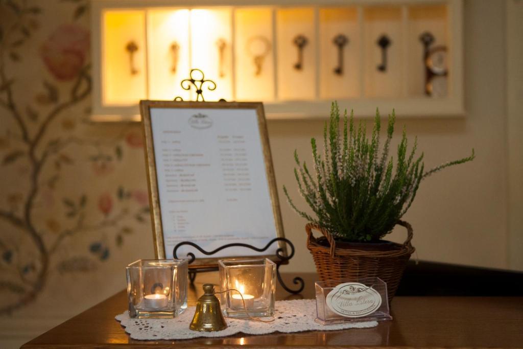 Villa Estera - Hotel & Restauracja Michalowice  Ngoại thất bức ảnh
