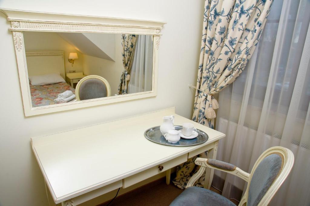 Villa Estera - Hotel & Restauracja Michalowice  Phòng bức ảnh