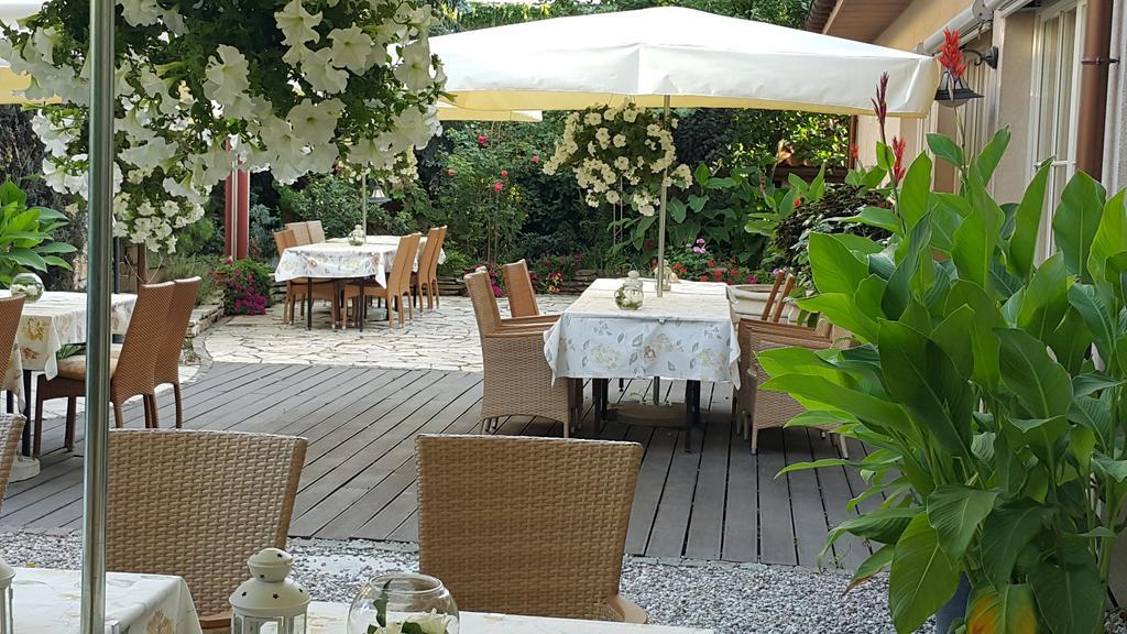 Villa Estera - Hotel & Restauracja Michalowice  Ngoại thất bức ảnh