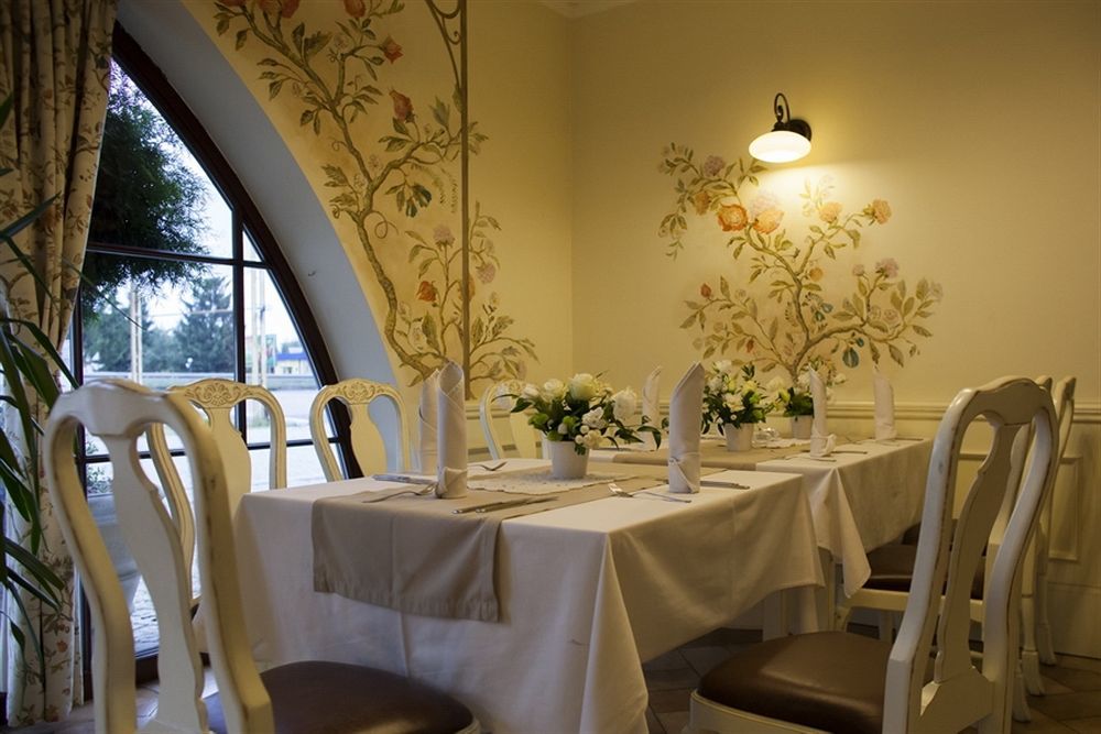 Villa Estera - Hotel & Restauracja Michalowice  Ngoại thất bức ảnh