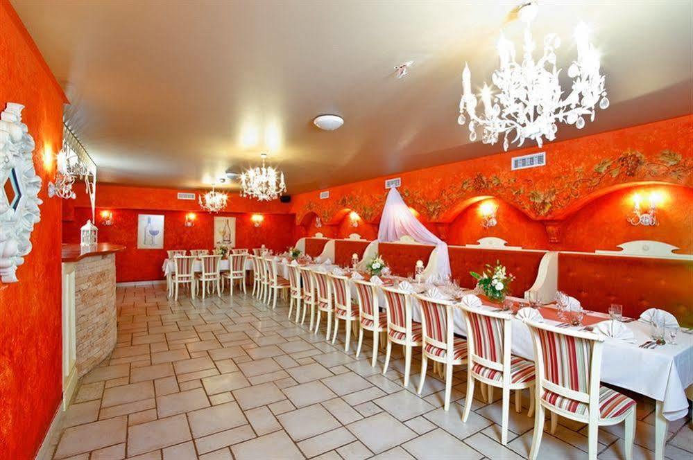 Villa Estera - Hotel & Restauracja Michalowice  Ngoại thất bức ảnh