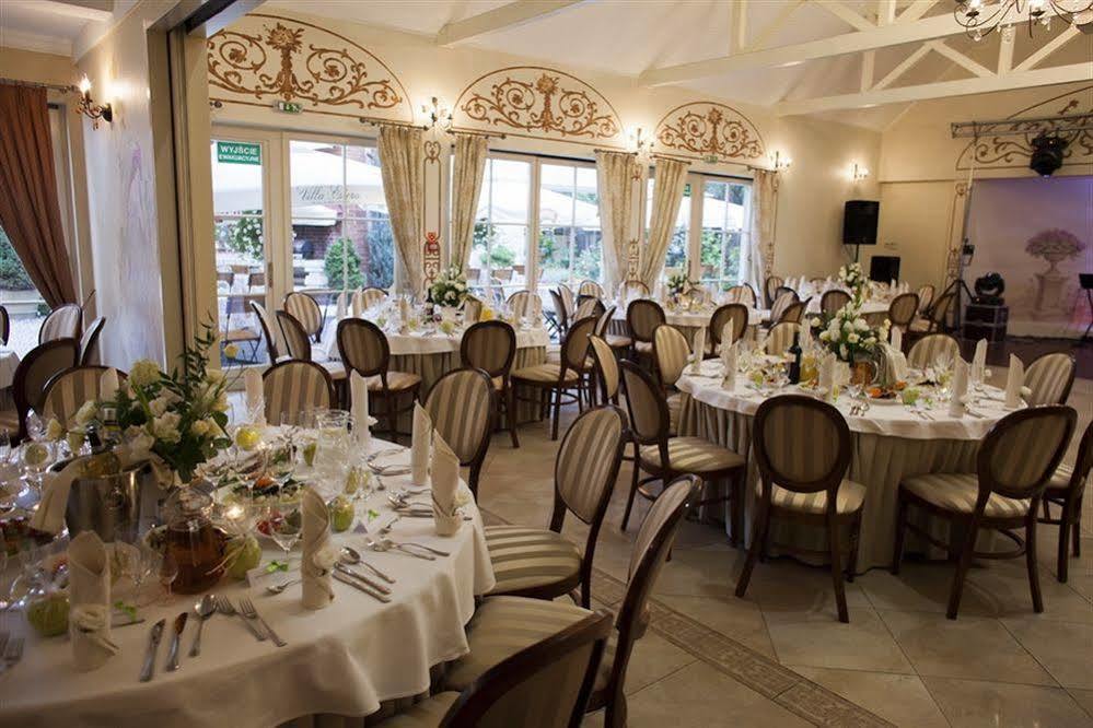 Villa Estera - Hotel & Restauracja Michalowice  Ngoại thất bức ảnh