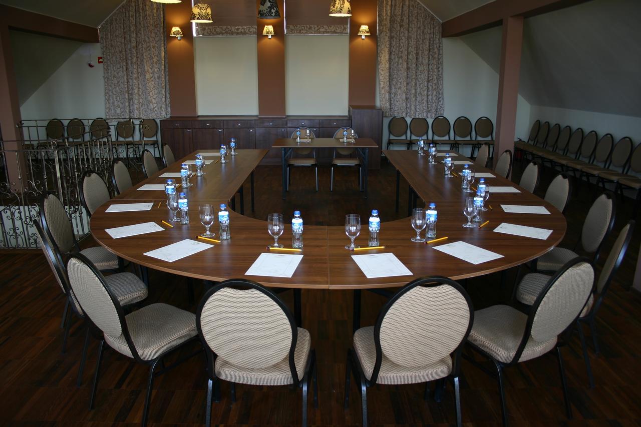 Villa Estera - Hotel & Restauracja Michalowice  Ngoại thất bức ảnh