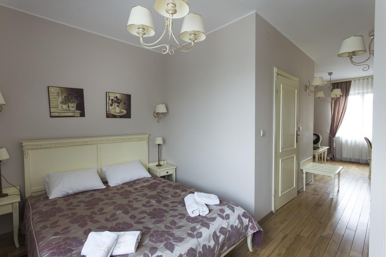 Villa Estera - Hotel & Restauracja Michalowice  Ngoại thất bức ảnh